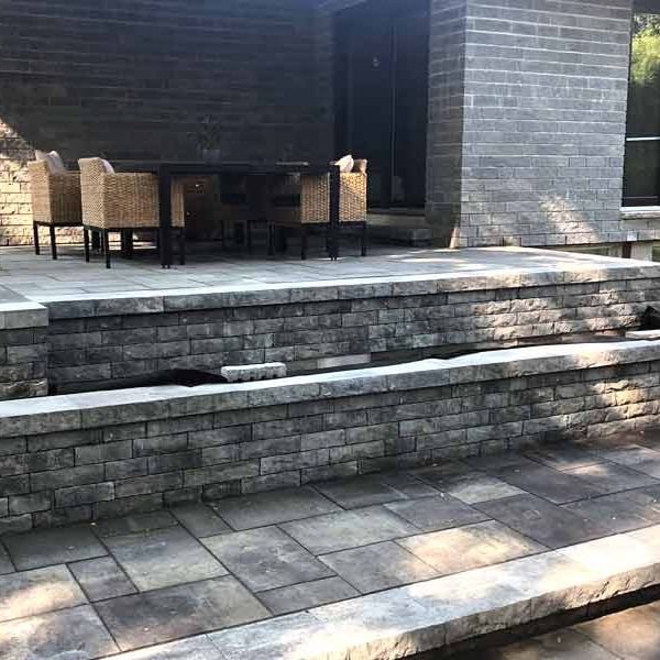 Groupes Exterra-muret-trottoir